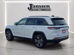 2027 Jeep Grand Cherokee GRAND CHEROKEE LAREDO X 4X4