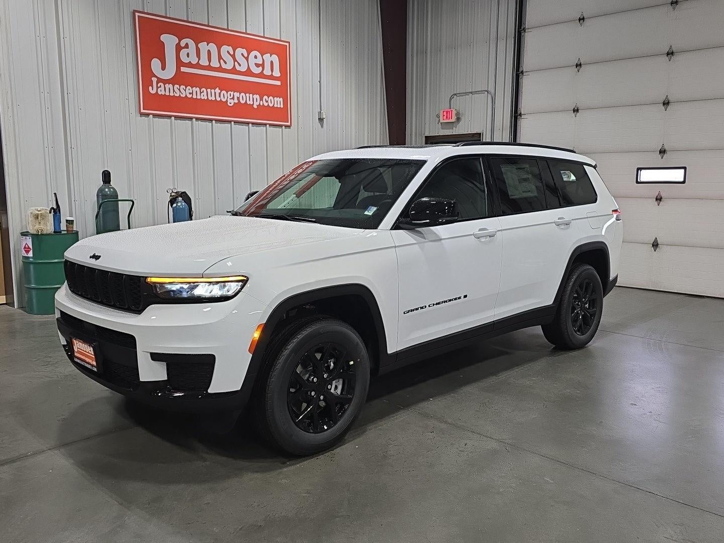 2025 Jeep Grand Cherokee L GRAND CHEROKEE L ALTITUDE X 4X4