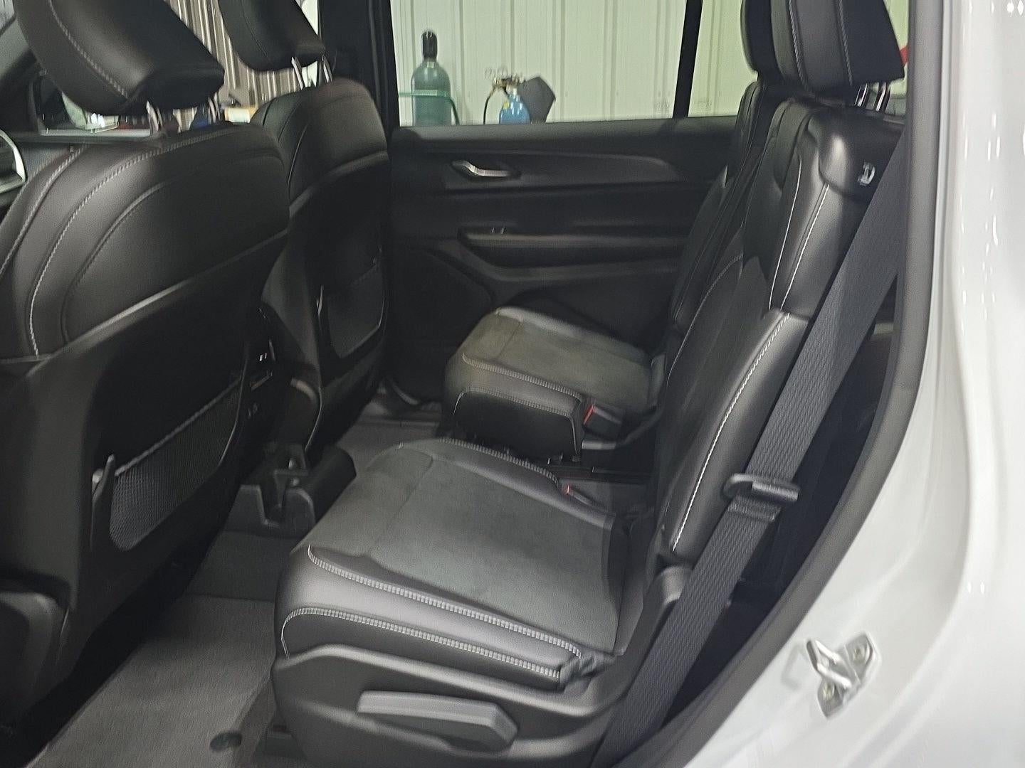 2025 Jeep Grand Cherokee L GRAND CHEROKEE L ALTITUDE X 4X4