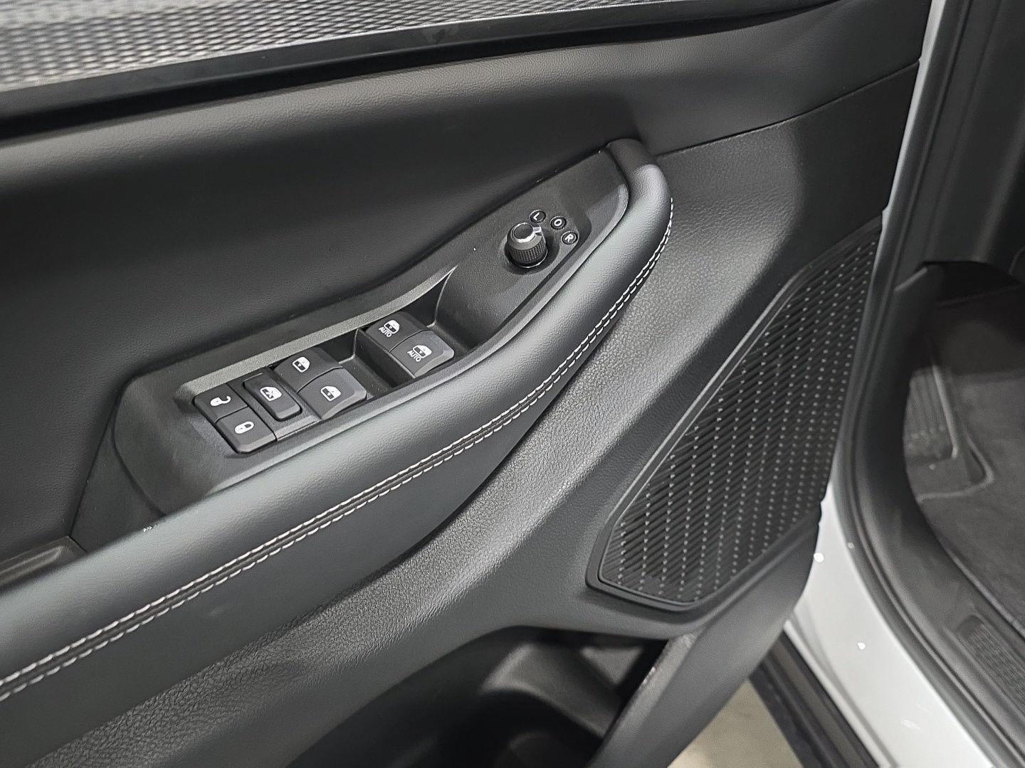 2025 Jeep Grand Cherokee L GRAND CHEROKEE L ALTITUDE X 4X4