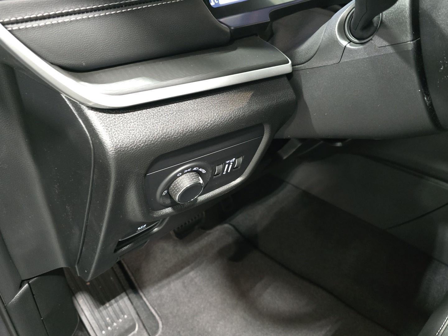 2025 Jeep Grand Cherokee L GRAND CHEROKEE L ALTITUDE X 4X4