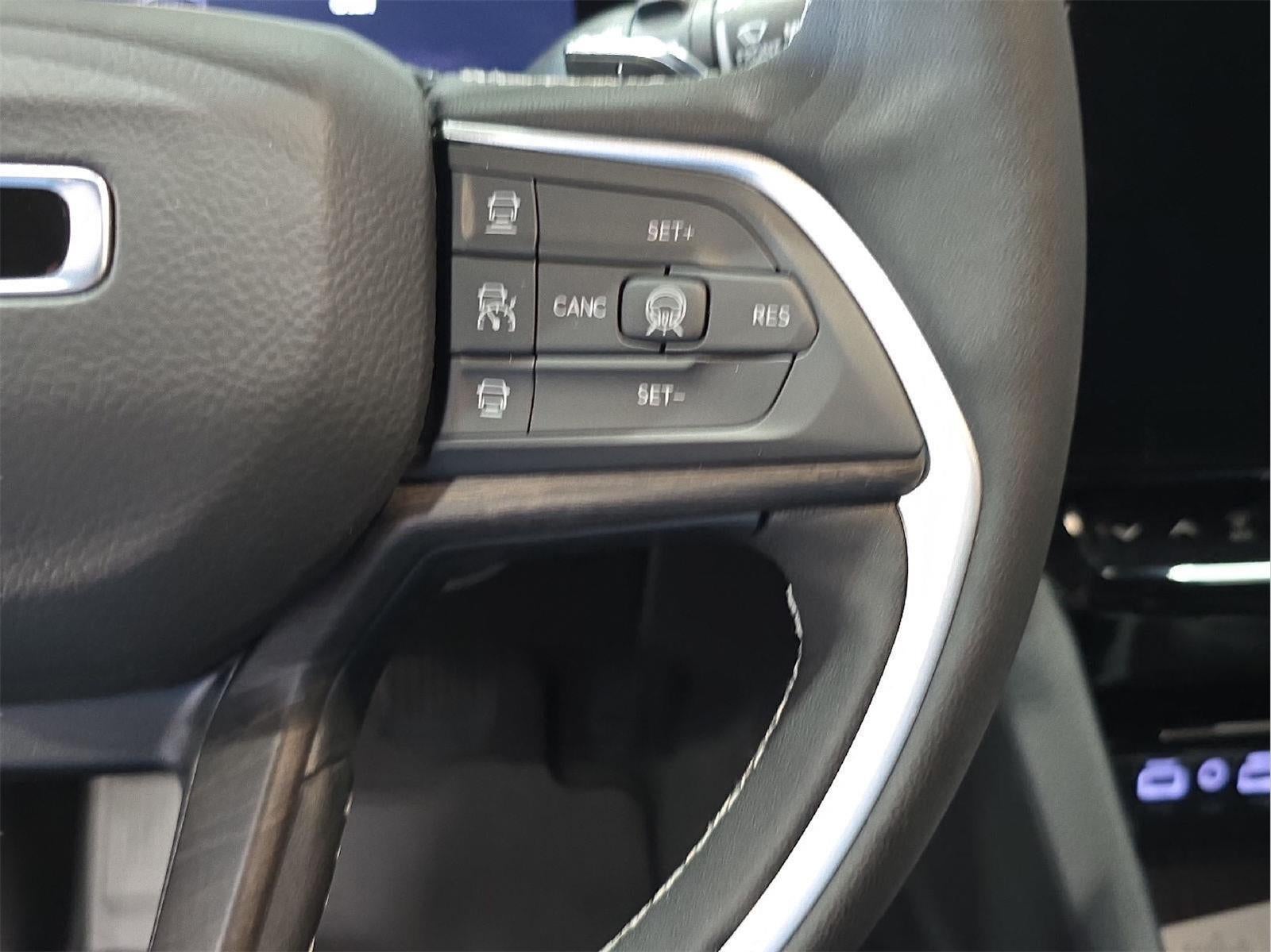 2026 Jeep Grand Cherokee L GRAND CHEROKEE L LAREDO ALTITUDE 4X4