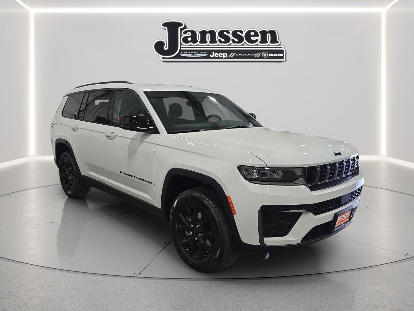 2026 Jeep Grand Cherokee L GRAND CHEROKEE L LAREDO ALTITUDE 4X4