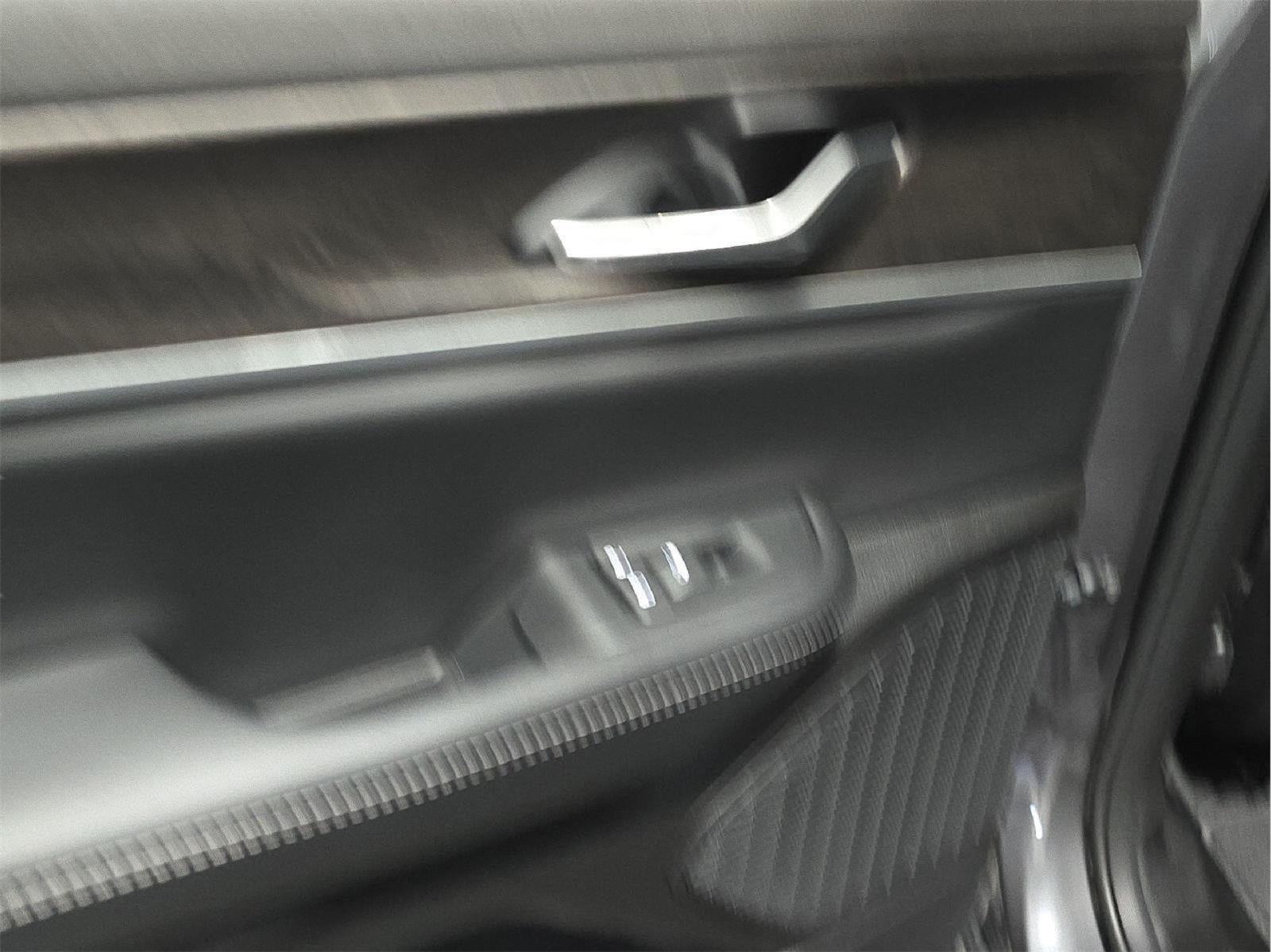 2026 Jeep Grand Cherokee L GRAND CHEROKEE L LAREDO ALTITUDE 4X4