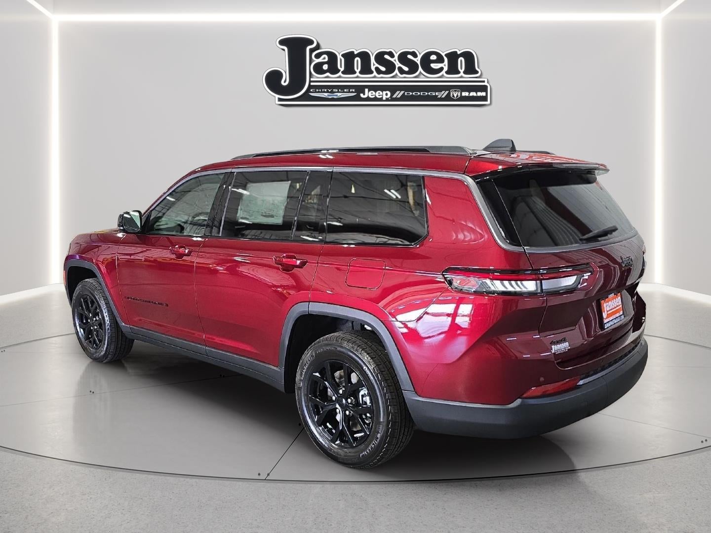 2026 Jeep Grand Cherokee L GRAND CHEROKEE L LAREDO ALTITUDE 4X4