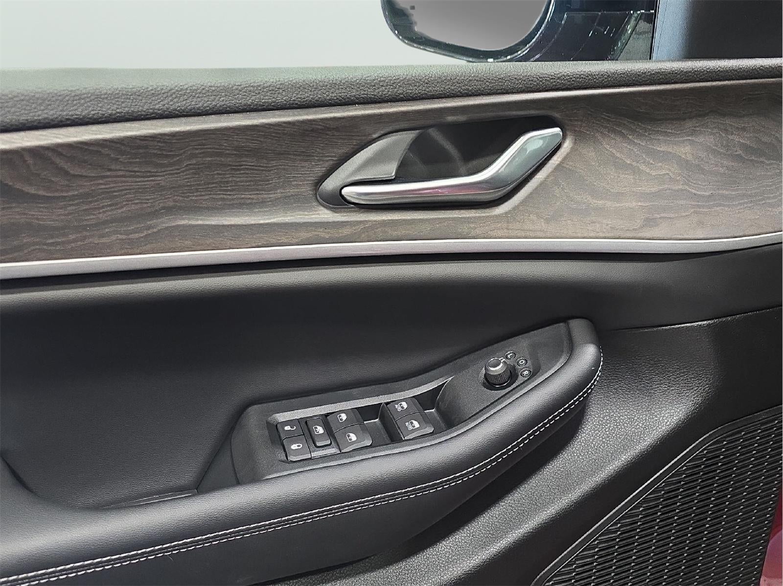 2026 Jeep Grand Cherokee L GRAND CHEROKEE L LAREDO ALTITUDE 4X4