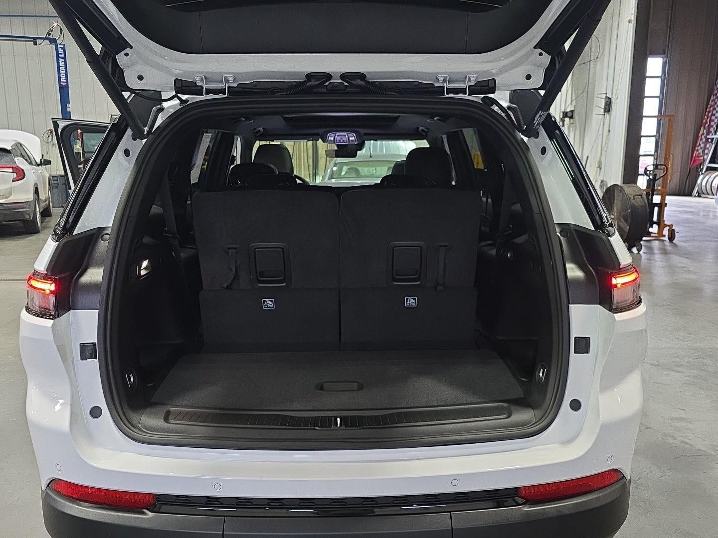 2025 Jeep Grand Cherokee L GRAND CHEROKEE L LIMITED 4X4