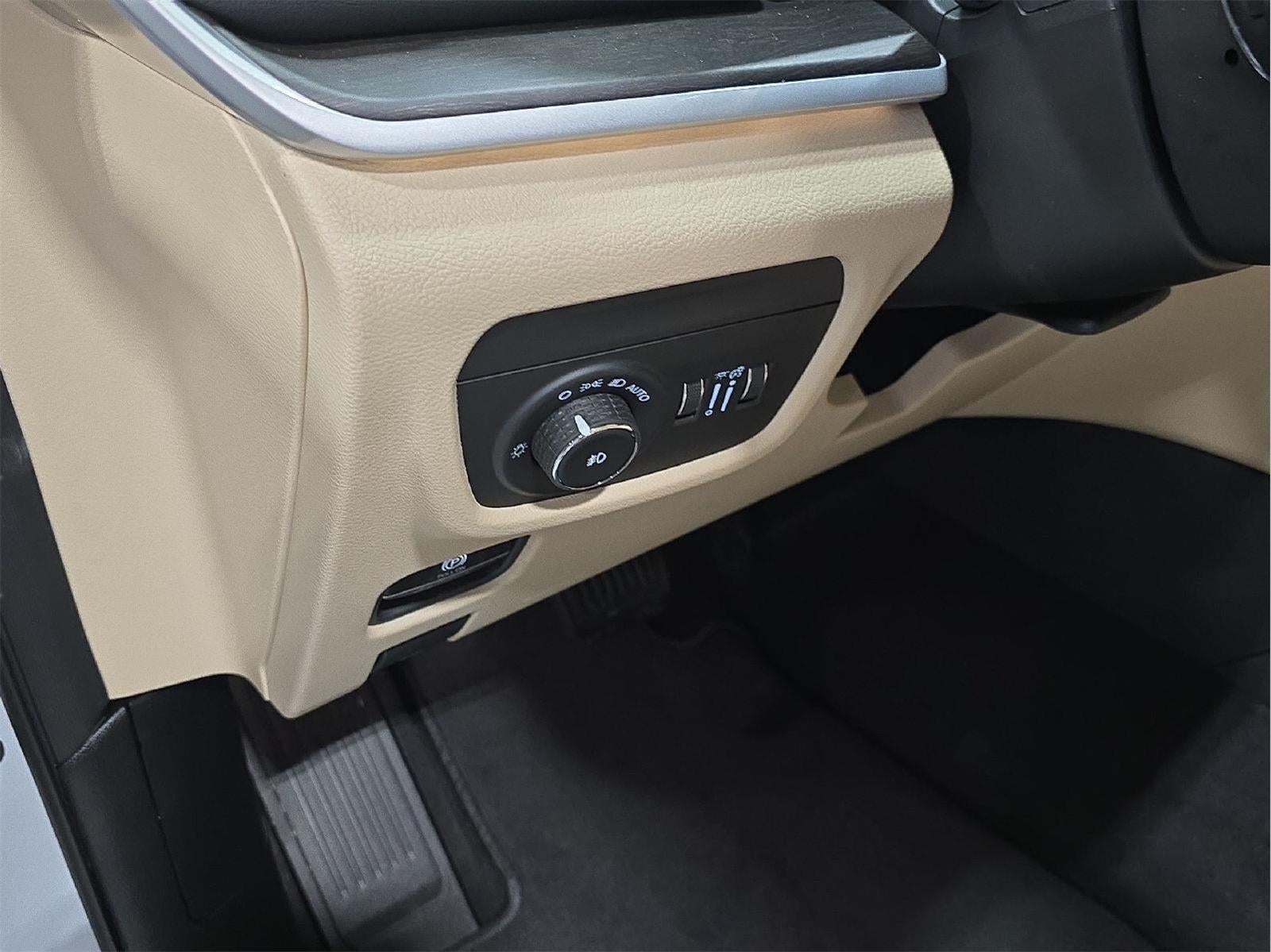 2026 Jeep Grand Cherokee L GRAND CHEROKEE L LIMITED 4X4