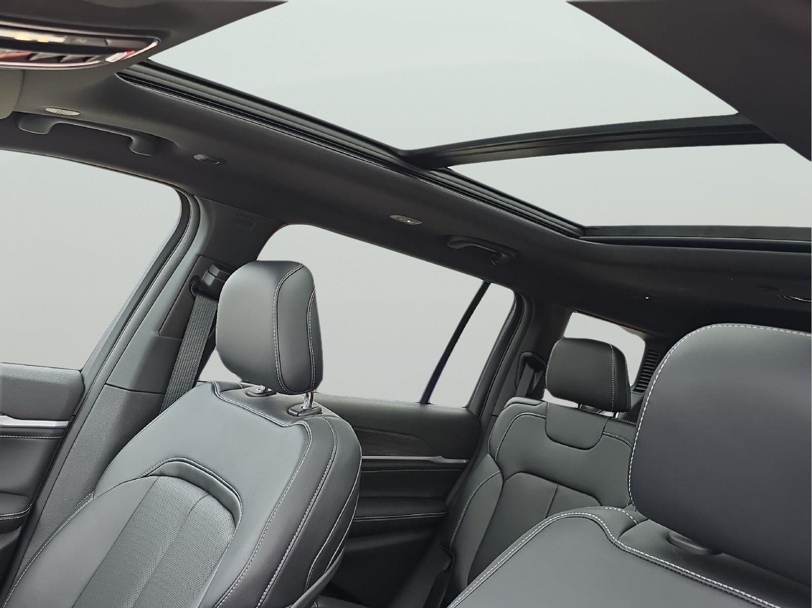 2027 Jeep Grand Cherokee L Limited Reserve