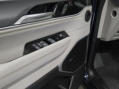 2025 Jeep Wagoneer L WAGONEER L LIMITED 4X4