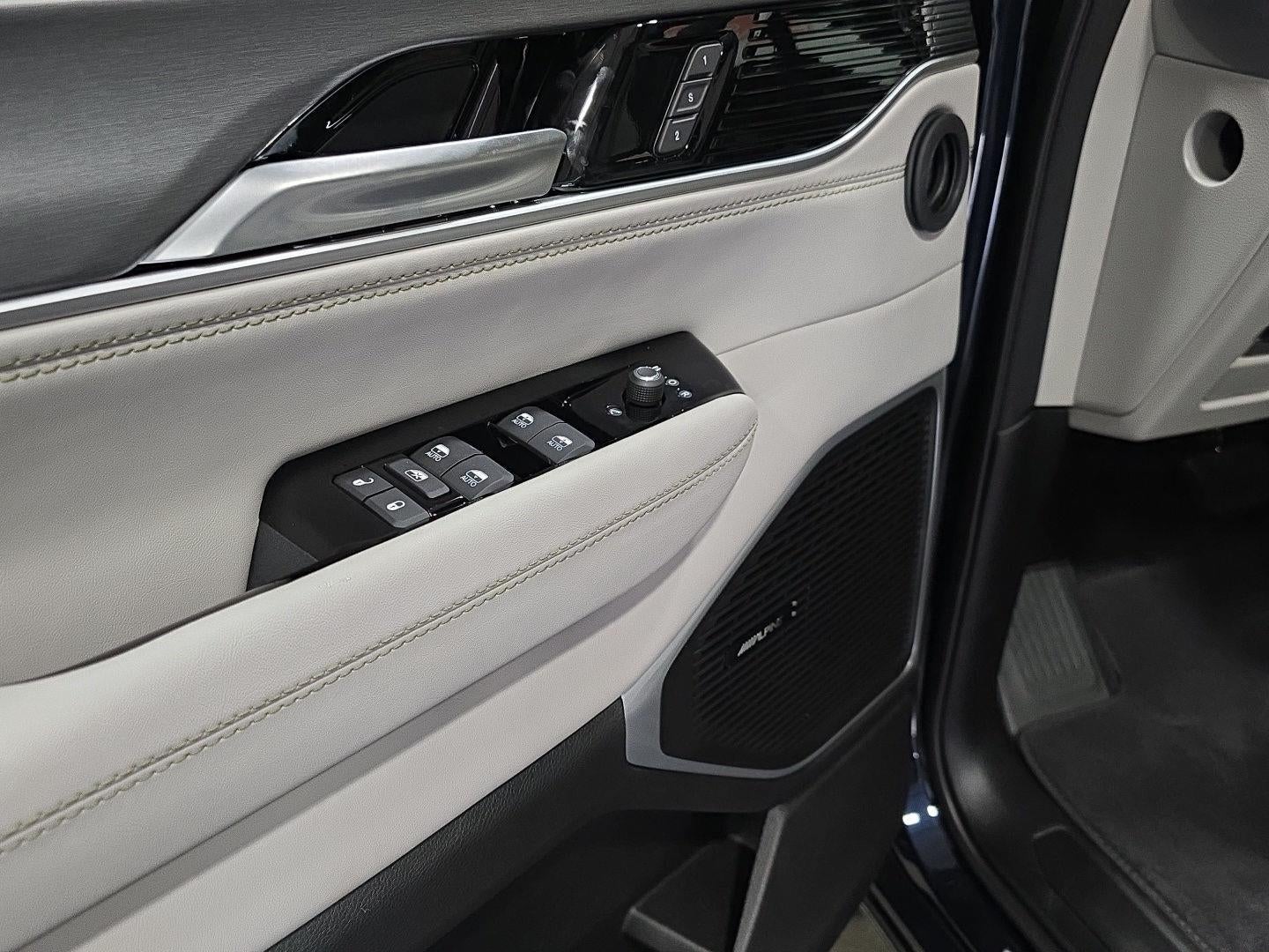 2025 Jeep Wagoneer L WAGONEER L LIMITED 4X4