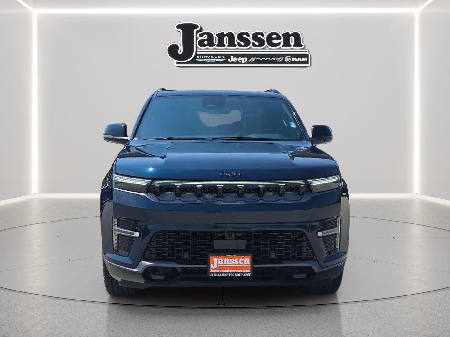 2026 Jeep Grand Wagoneer GRAND WAGONEER UPLAND 4X4