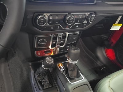 2025 Jeep Gladiator GLADIATOR MOJAVE 4X4