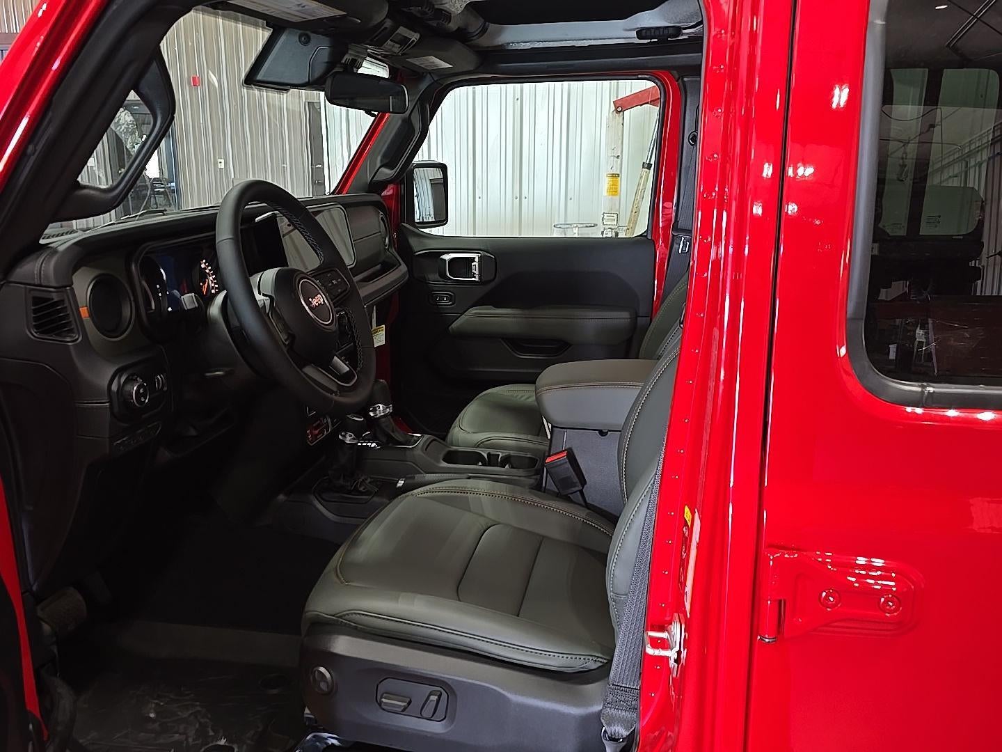 2025 Jeep Gladiator GLADIATOR MOJAVE 4X4