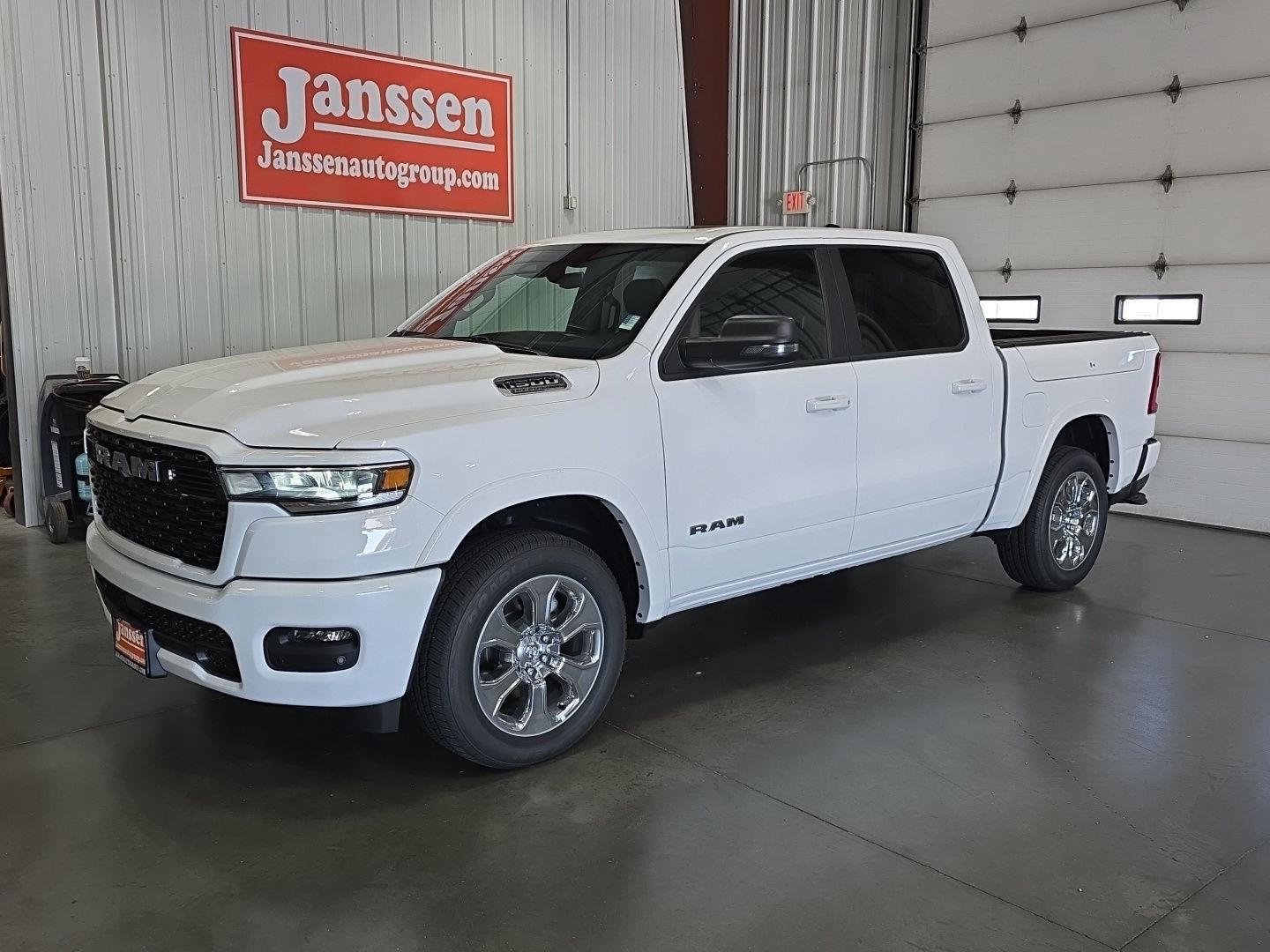 2026 RAM 1500 RAM 1500 BIG HORN CREW CAB 4X4 5'7' BOX