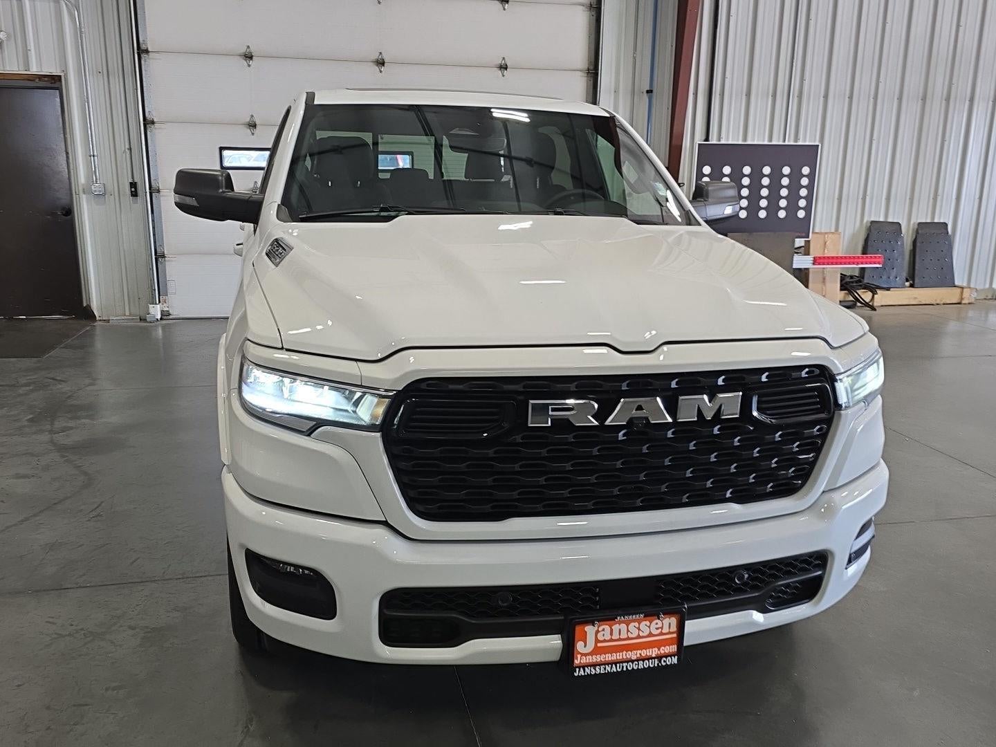 2026 RAM 1500 RAM 1500 BIG HORN CREW CAB 4X4 5'7' BOX
