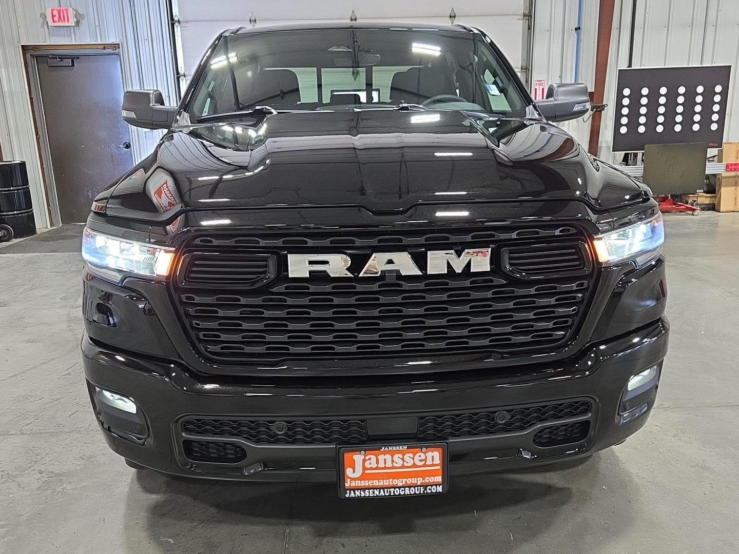 2026 RAM 1500 RAM 1500 BIG HORN CREW CAB 4X4 5'7' BOX