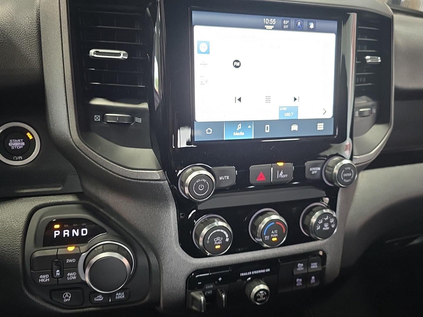 2026 RAM 1500 RAM 1500 TRADESMAN CREW CAB 4X4 5'7' BOX