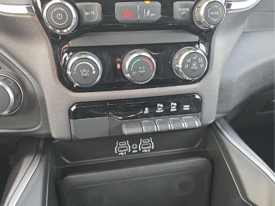 2026 RAM 1500 RAM 1500 EXPRESS CREW CAB 4X4 5'7' BOX