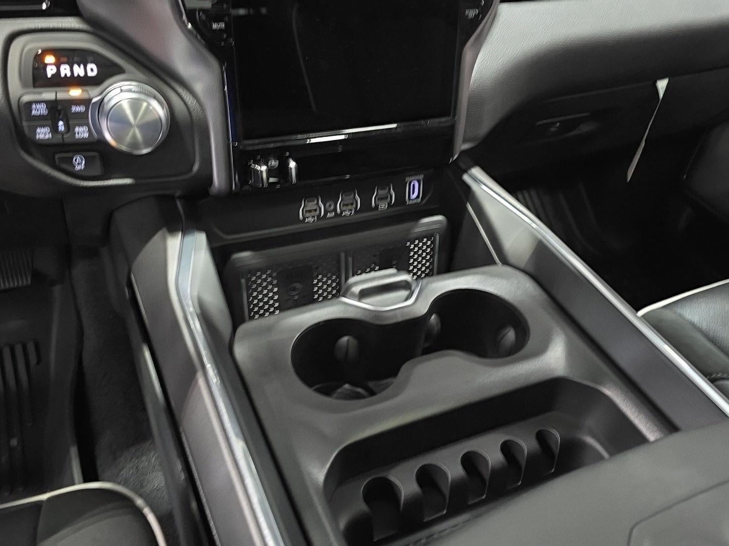 2026 RAM 1500 RAM 1500 LARAMIE CREW CAB 4X4 5'7' BOX