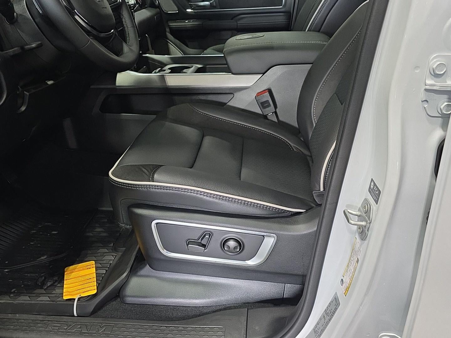 2026 RAM 1500 RAM 1500 LARAMIE CREW CAB 4X4 5'7' BOX