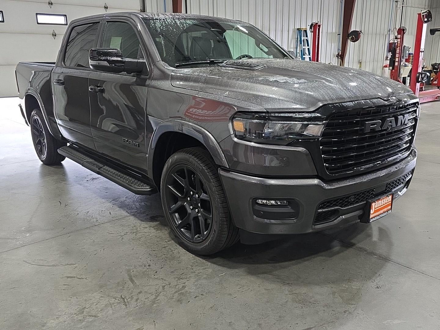 2026 RAM 1500 RAM 1500 LARAMIE CREW CAB 4X4 5'7' BOX