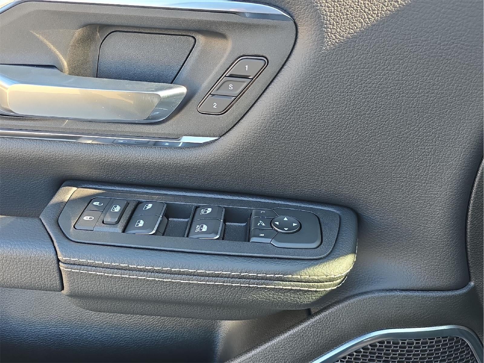 2026 RAM 1500 RAM 1500 LARAMIE CREW CAB 4X4 5'7' BOX