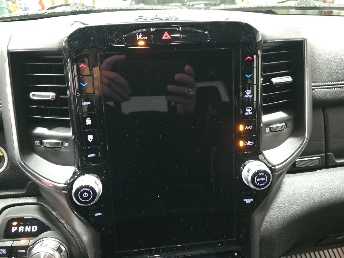 2026 RAM 1500 RAM 1500 LARAMIE CREW CAB 4X4 5'7' BOX