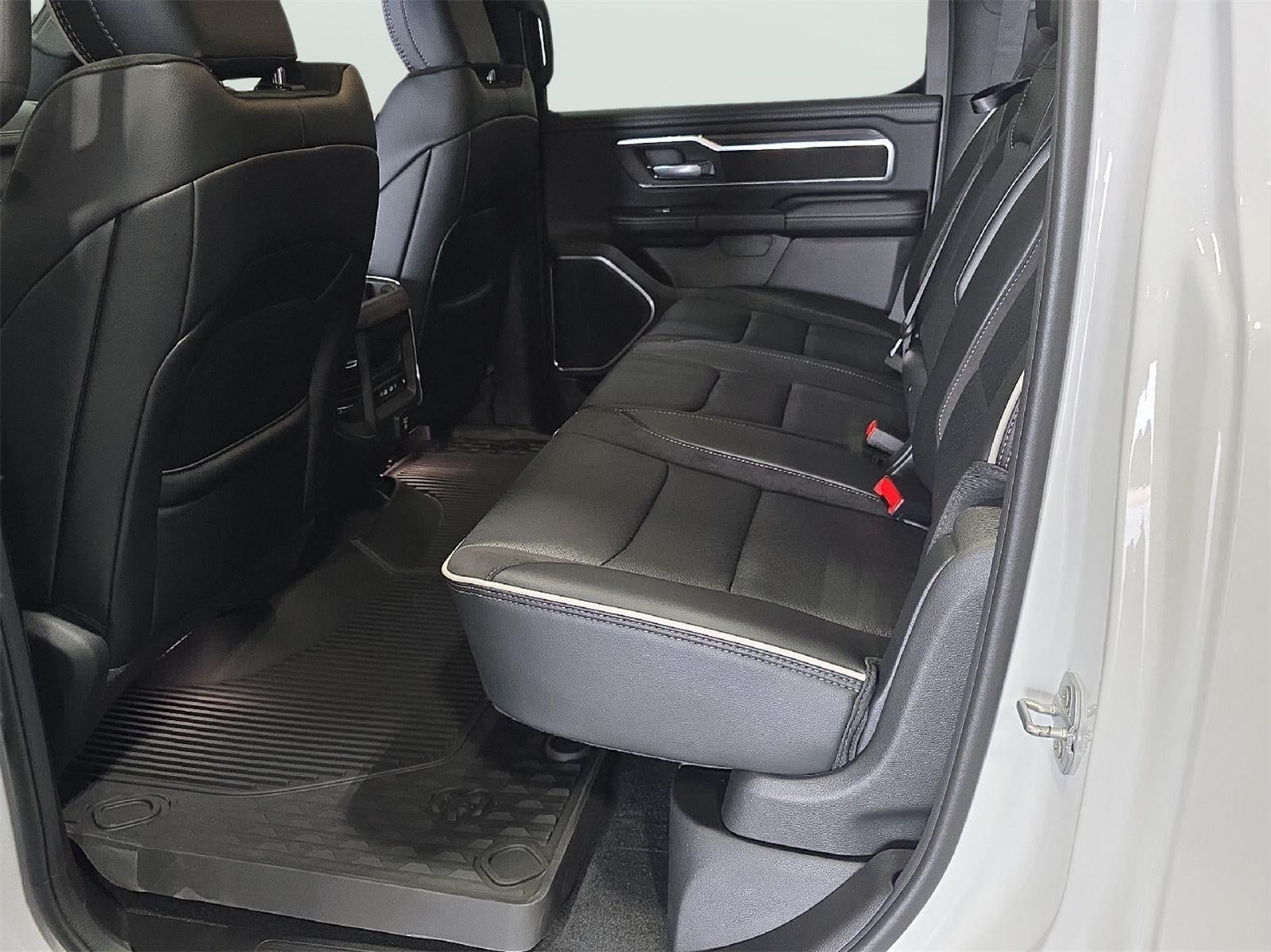 2026 RAM 1500 RAM 1500 LARAMIE CREW CAB 4X4 5'7' BOX