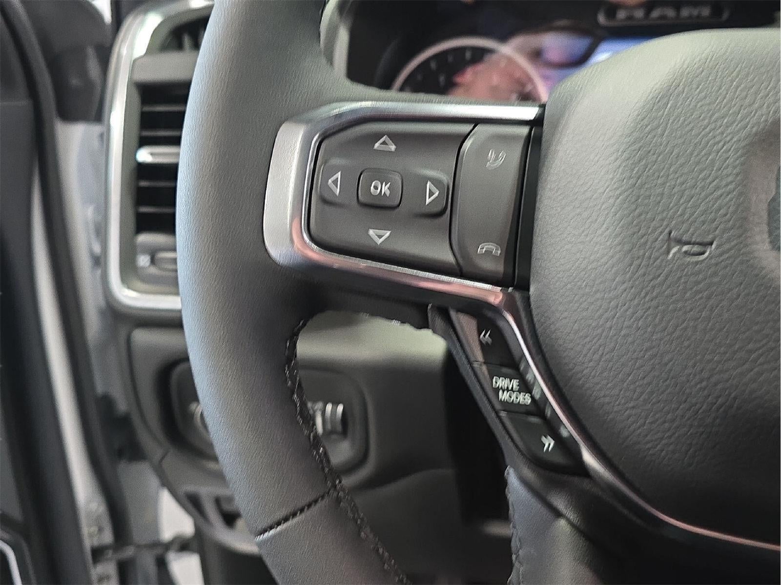 2026 RAM 1500 RAM 1500 LARAMIE CREW CAB 4X4 5'7' BOX