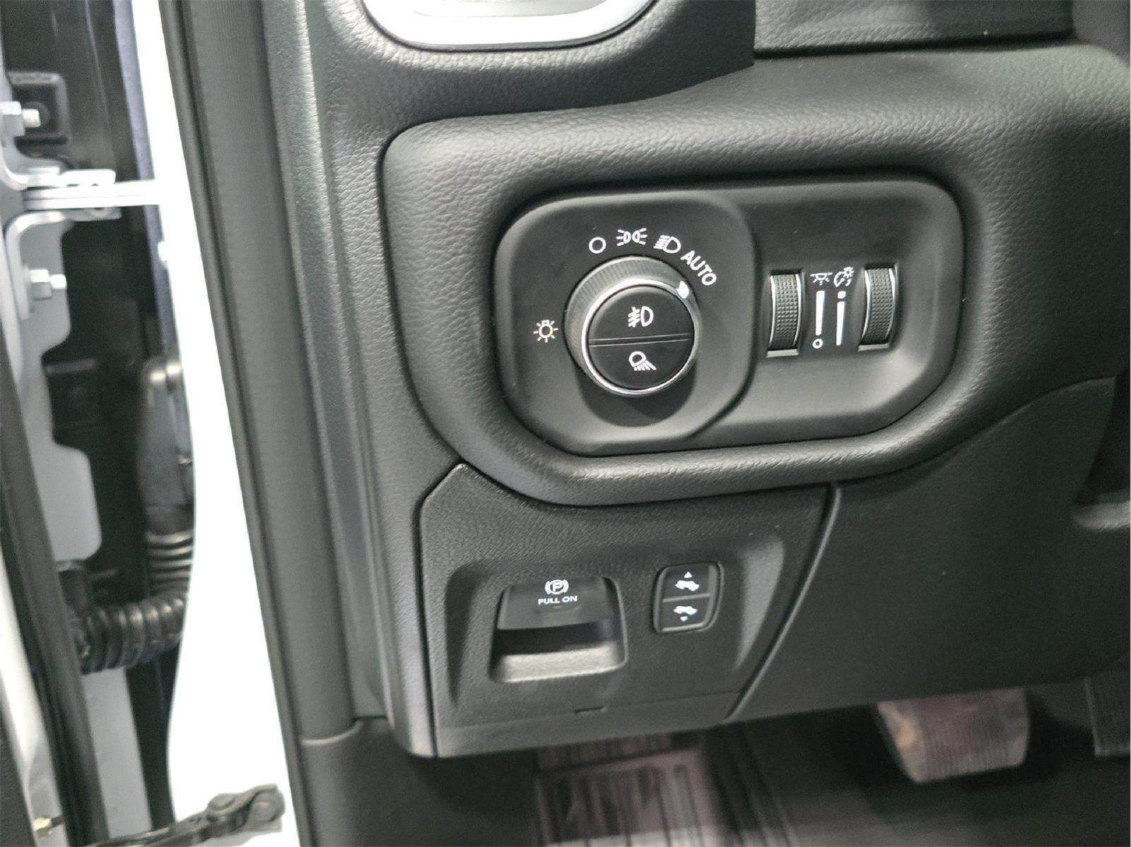 2026 RAM 1500 RAM 1500 LARAMIE CREW CAB 4X4 5'7' BOX