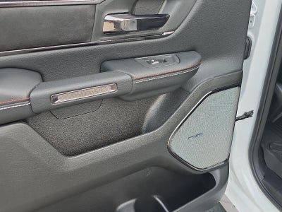 2026 RAM 1500 RAM 1500 LARAMIE CREW CAB 4X4 5'7' BOX