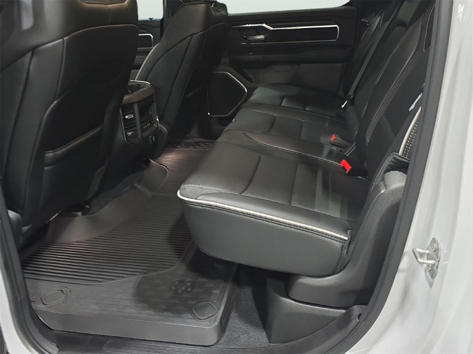2026 RAM 1500 RAM 1500 LARAMIE CREW CAB 4X4 5'7' BOX