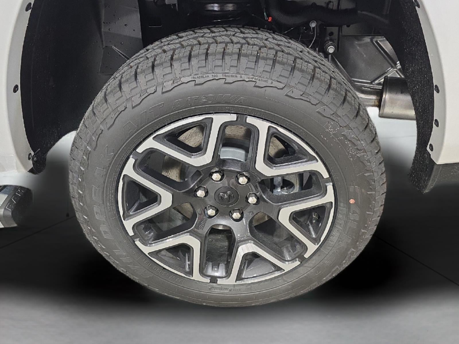 2026 RAM 1500 RAM 1500 LARAMIE CREW CAB 4X4 5'7' BOX