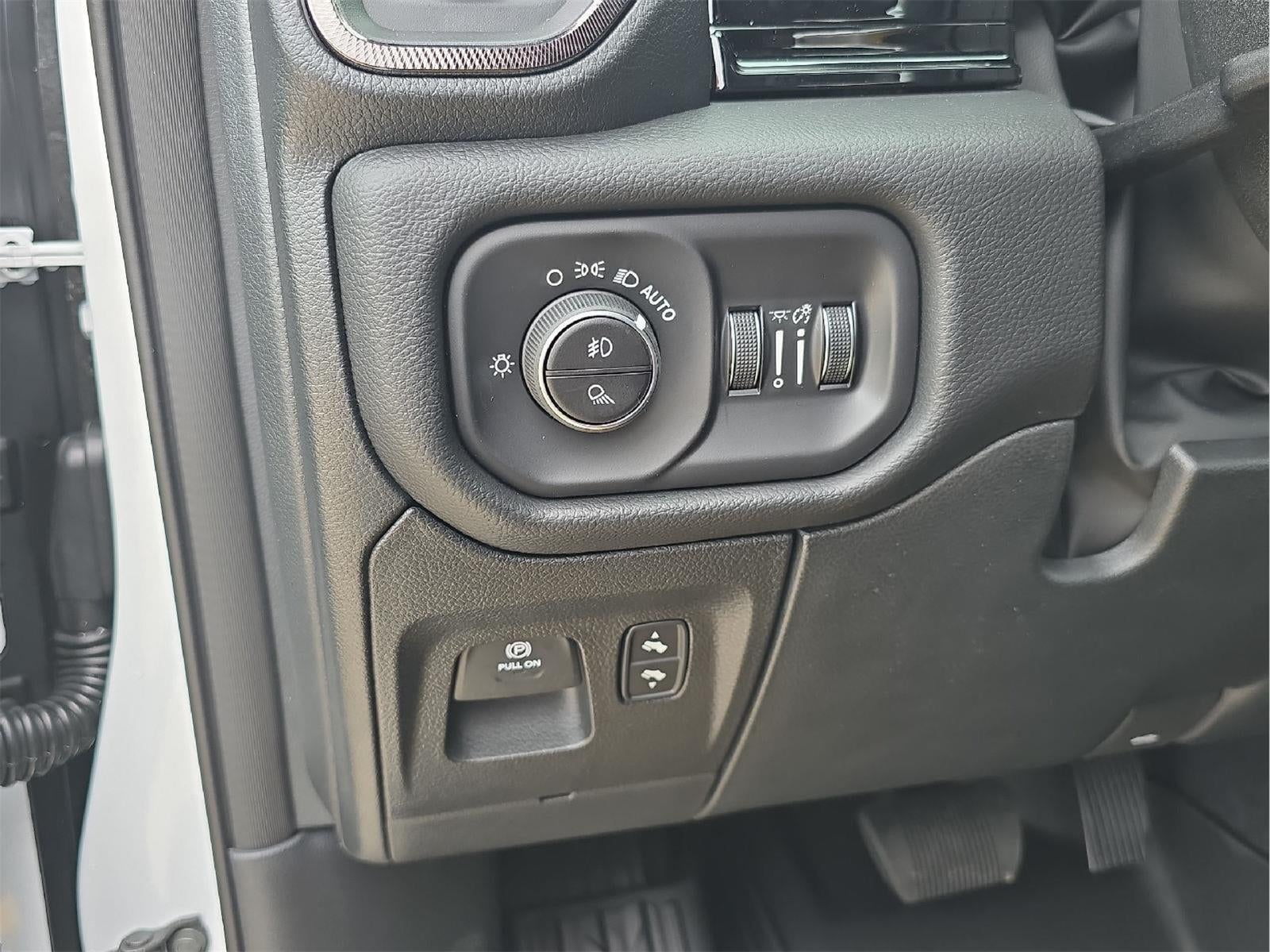 2026 RAM 1500 RAM 1500 REBEL CREW CAB 4X4 5'7' BOX