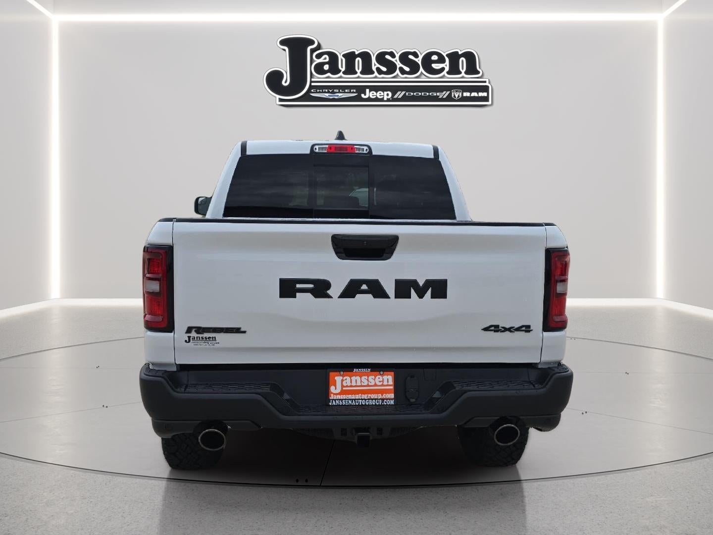2026 RAM 1500 RAM 1500 REBEL CREW CAB 4X4 5'7' BOX