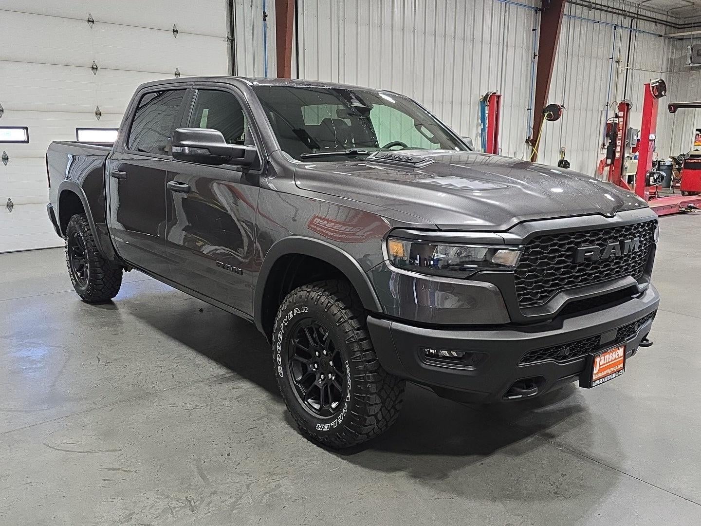 2026 RAM 1500 RAM 1500 REBEL CREW CAB 4X4 5'7' BOX