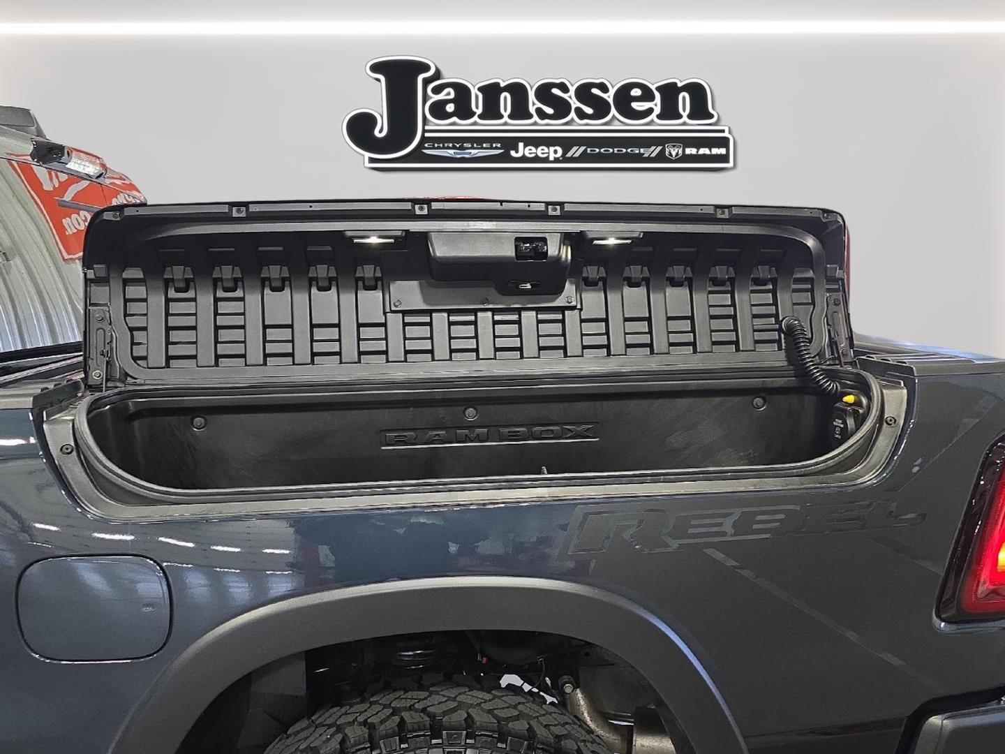 2026 RAM 1500 RAM 1500 REBEL CREW CAB 4X4 5'7' BOX