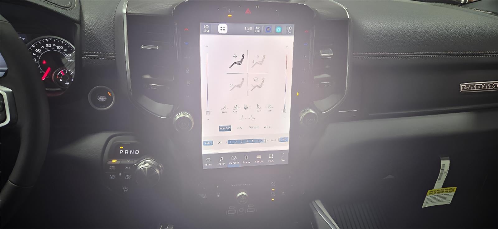 2026 RAM 1500 RAM 1500 LARAMIE CREW CAB 4X4 6'4' BOX