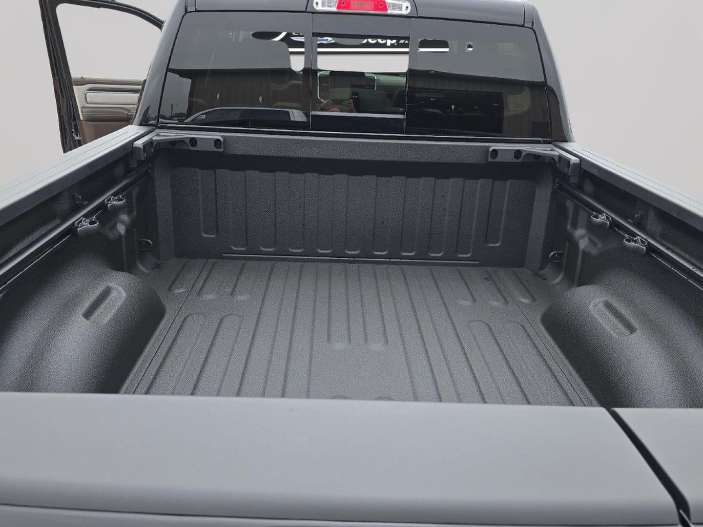 2026 RAM 1500 RAM 1500 LARAMIE CREW CAB 4X4 6'4' BOX