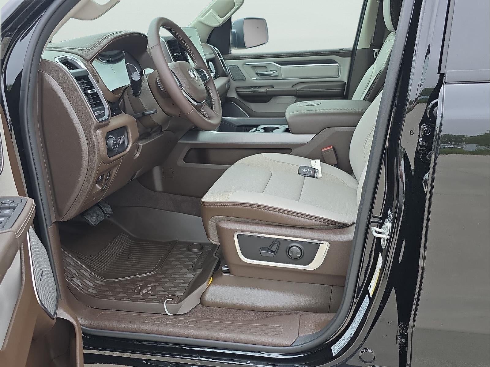 2026 RAM 1500 RAM 1500 LARAMIE CREW CAB 4X4 6'4' BOX