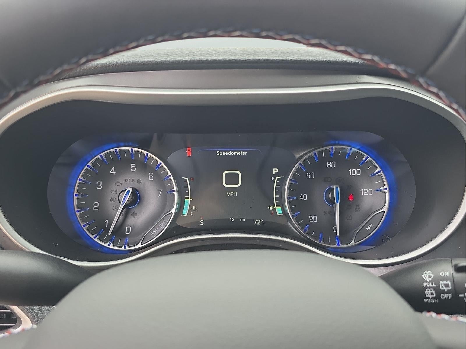 2027 Chrysler Pacifica PACIFICA SELECT