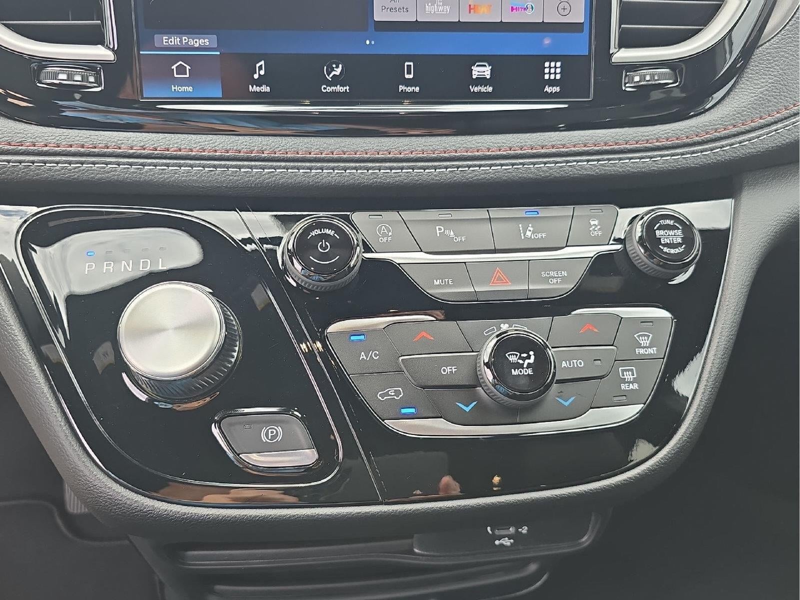 2027 Chrysler Pacifica PACIFICA SELECT