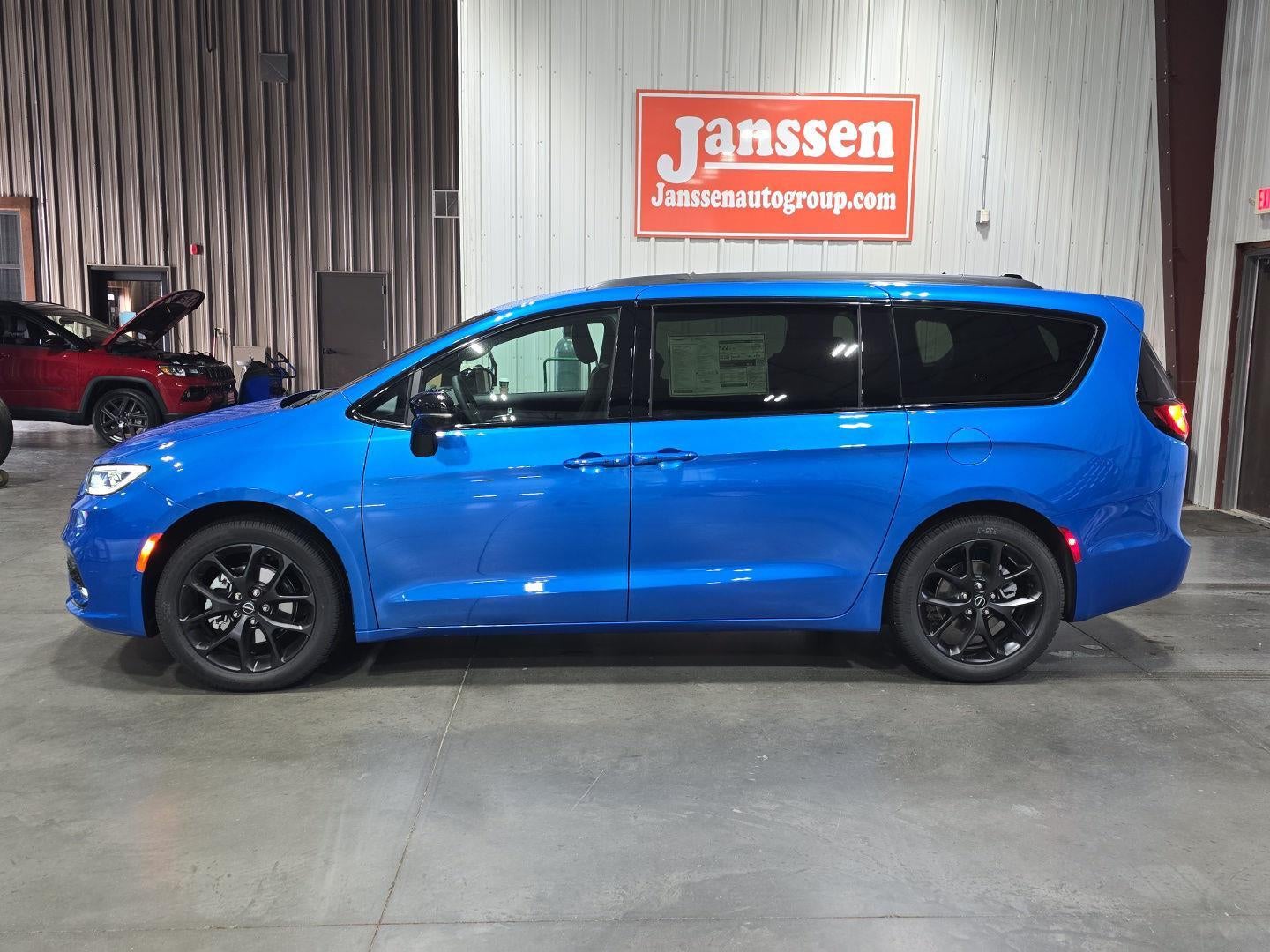 2026 Chrysler Pacifica PACIFICA SELECT