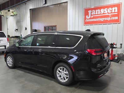 2026 Chrysler Pacifica PACIFICA SELECT