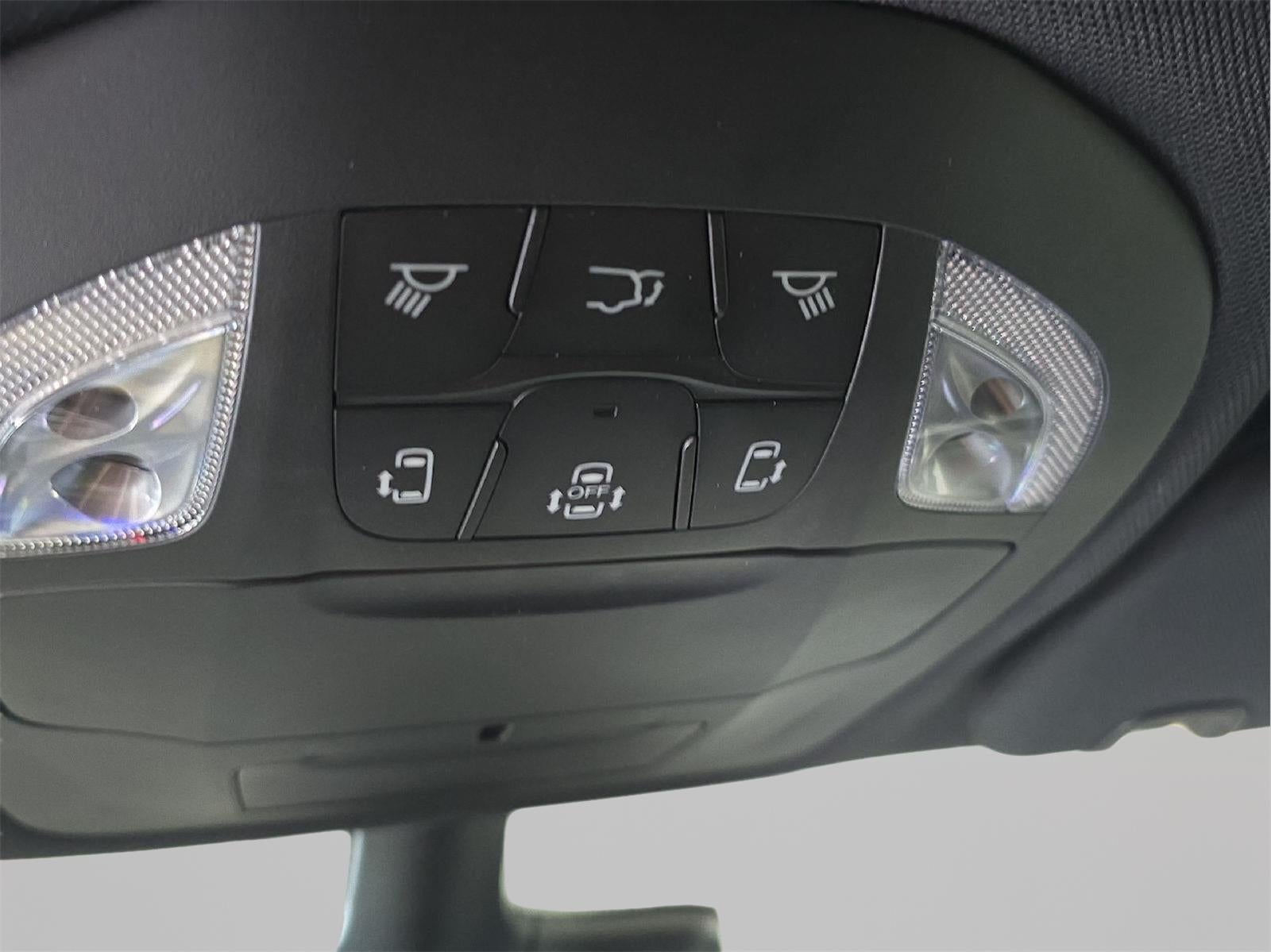 2027 Chrysler Pacifica PACIFICA SELECT AWD