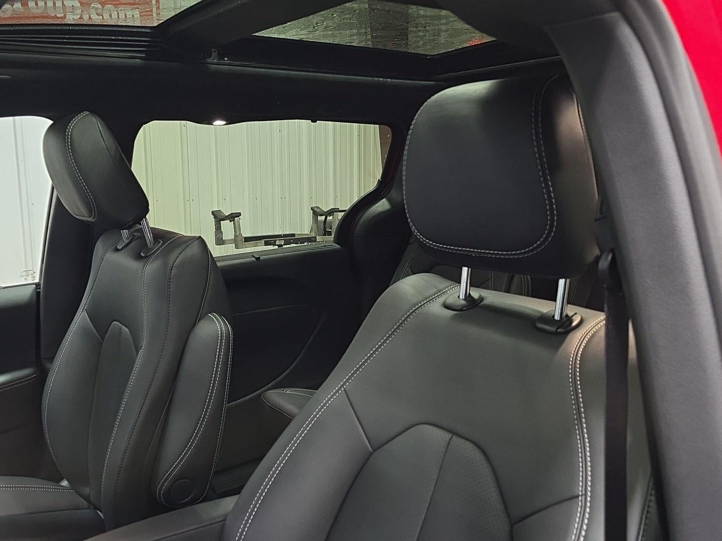 2026 Chrysler Pacifica PACIFICA SELECT AWD