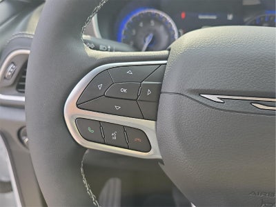 2027 Chrysler Pacifica PACIFICA SELECT AWD