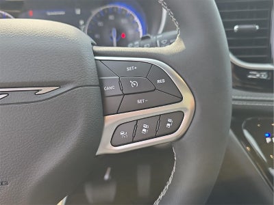 2027 Chrysler Pacifica PACIFICA SELECT AWD