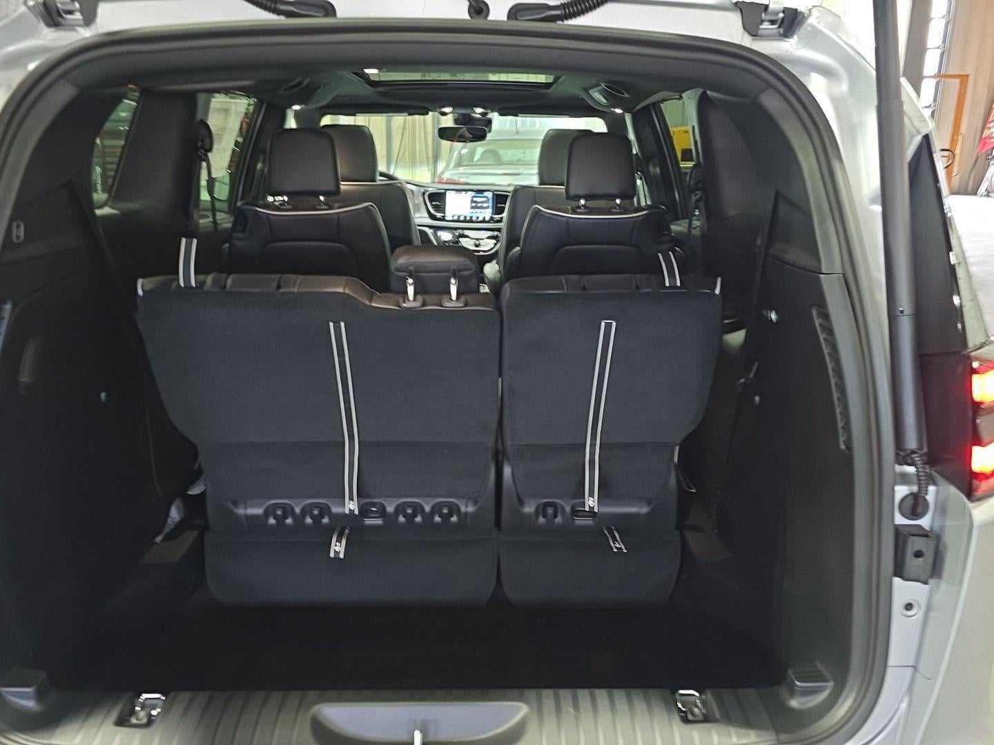 2026 Chrysler Pacifica PACIFICA LIMITED AWD